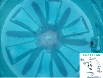 Limpieza de cisternas de plastico contminadas con lodo basura esazolve Cistrnas Rotoplas o citijal